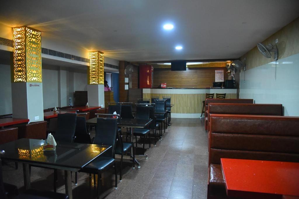 Hotel King Park Pondicherry Exterior photo
