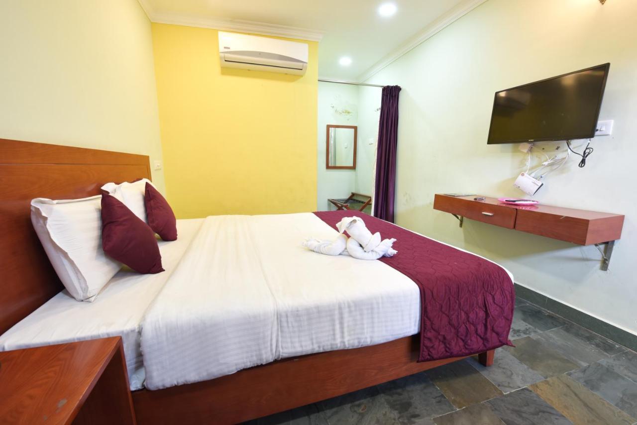 Hotel King Park Pondicherry Exterior photo