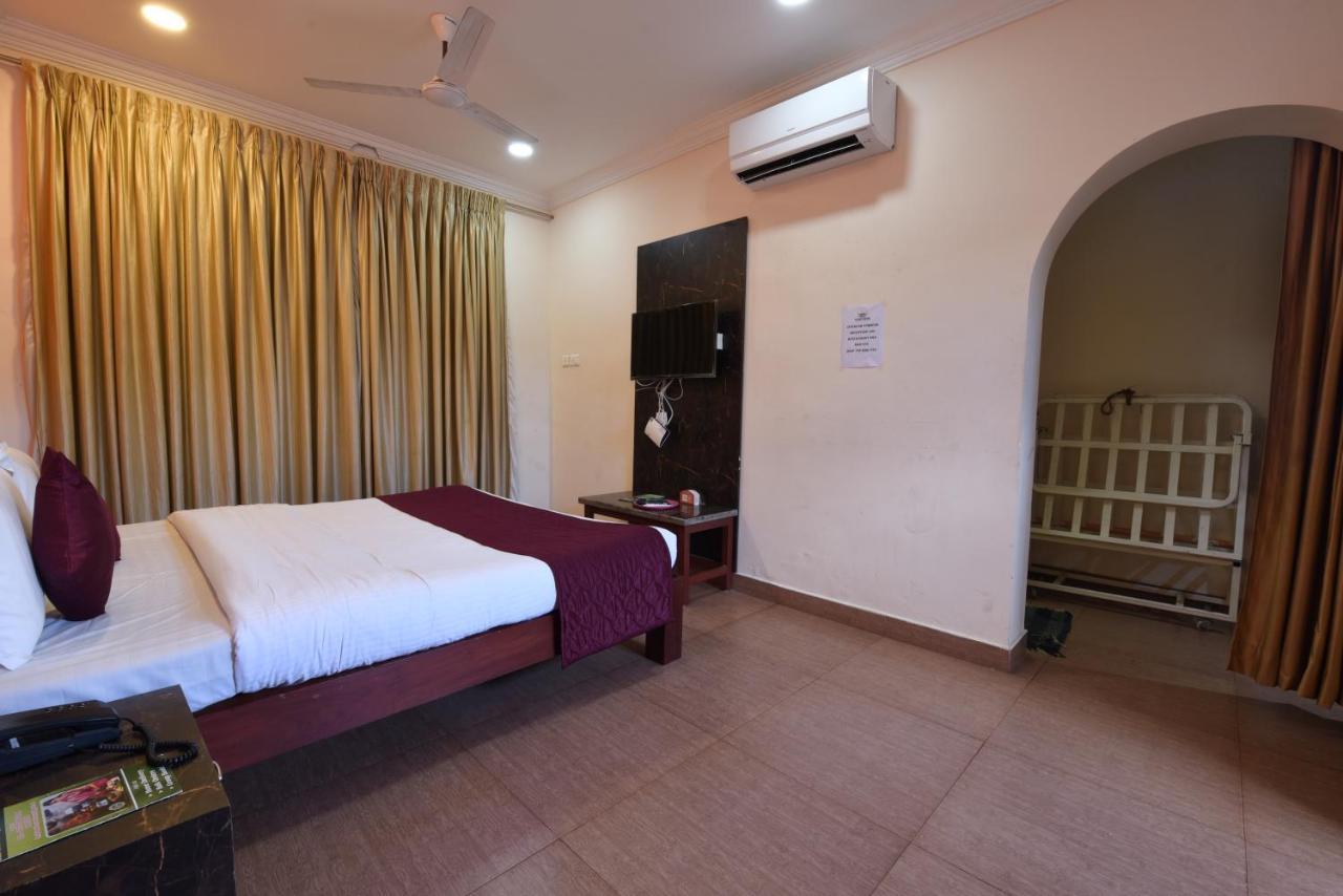 Hotel King Park Pondicherry Exterior photo